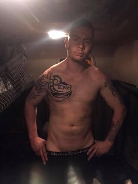 Foto di nudo di fuga di OnlyFans di Paul