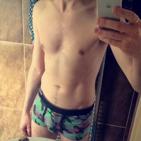 Foto di nudo di fuga di OnlyFans di U9971632