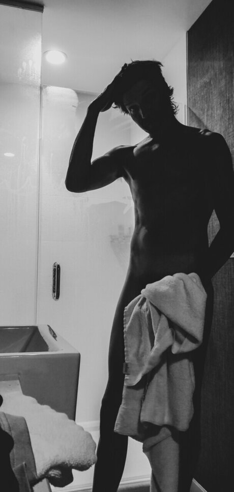 Foto di nudo di fuga di OnlyFans di Frankfrankgrimes