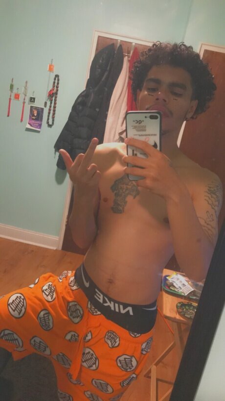 Foto di nudo di fuga di OnlyFans di Zaytoven96