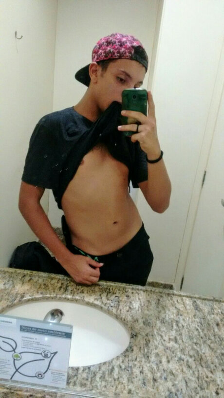 Foto di nudo di fuga di OnlyFans di Lincoln