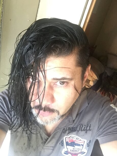 Foto di nudo di fuga di OnlyFans di Andres