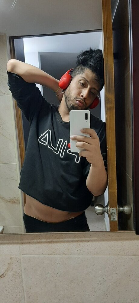 Foto di nudo di fuga di OnlyFans di Erick Benitez