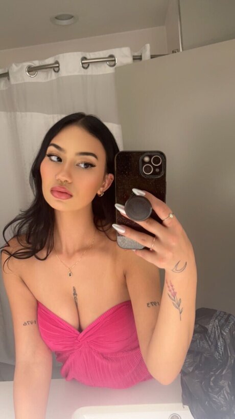 Foto di nudo di fuga di OnlyFans di Bri