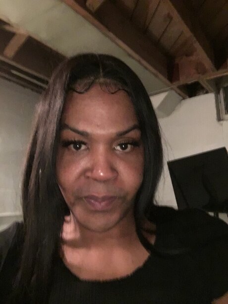 Foto di nudo di fuga di OnlyFans di Latonya Michaels