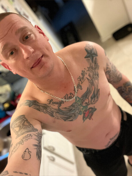 Foto di nudo di fuga di OnlyFans di Dl