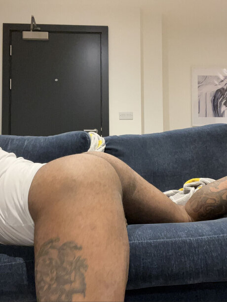 Foto di nudo di fuga di OnlyFans di Tony Campos