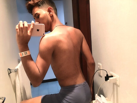 Foto di nudo di fuga di OnlyFans di Iamdavidhu