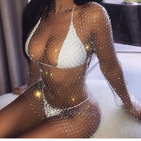 Foto di nudo di fuga di OnlyFans di Bussitbabe