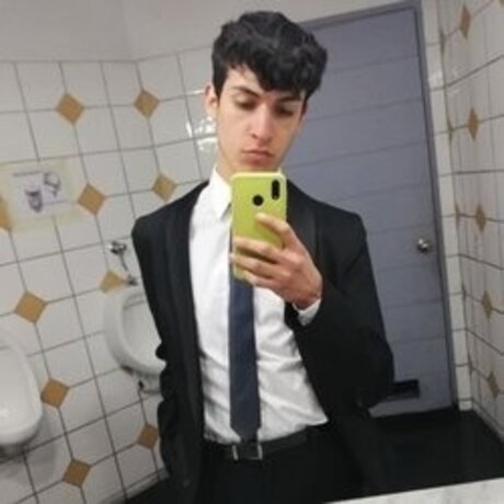 Foto di nudo di fuga di OnlyFans di Chazz