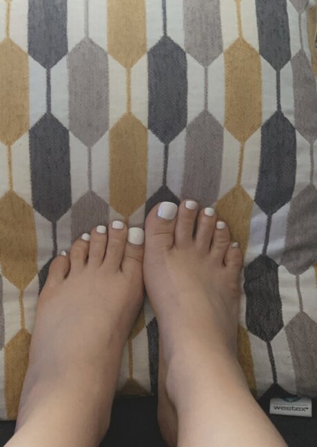 Foto di nudo di fuga di OnlyFans di Bella