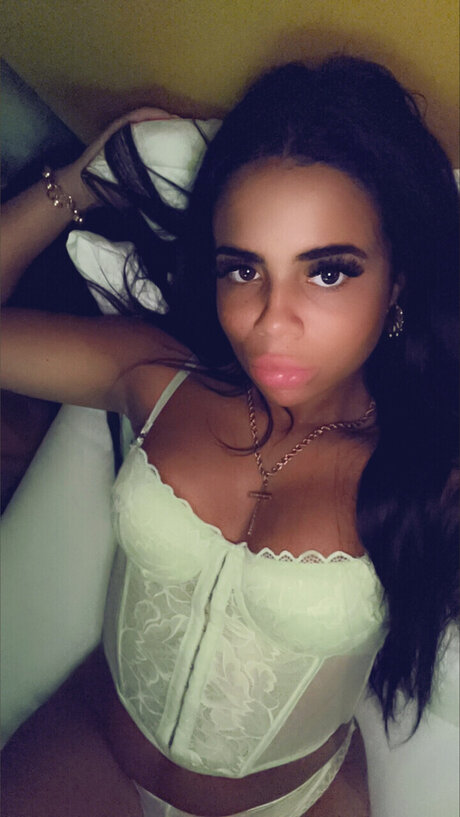Foto di nudo di fuga di OnlyFans di Valentinax