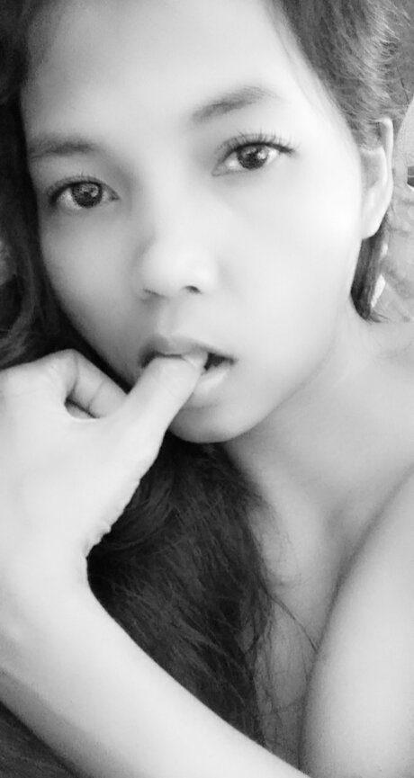 Foto di nudo di fuga di OnlyFans di Crazdvviiee