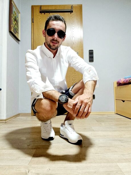 Foto di nudo di fuga di OnlyFans di Alefulloflife