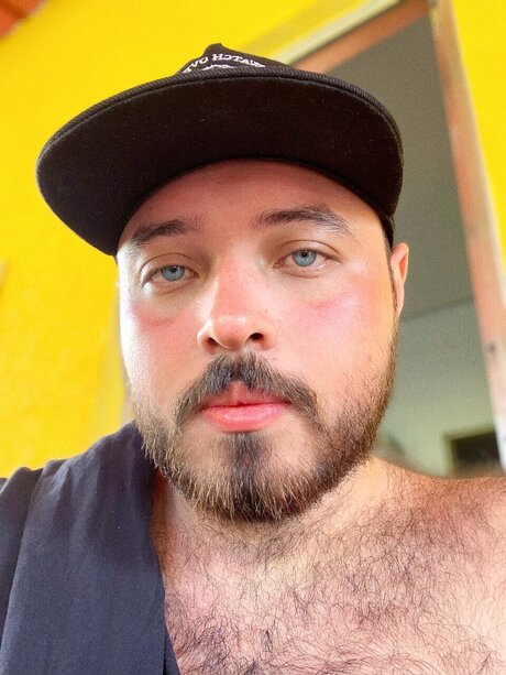 Foto di nudo di fuga di OnlyFans di Tutuzzinho