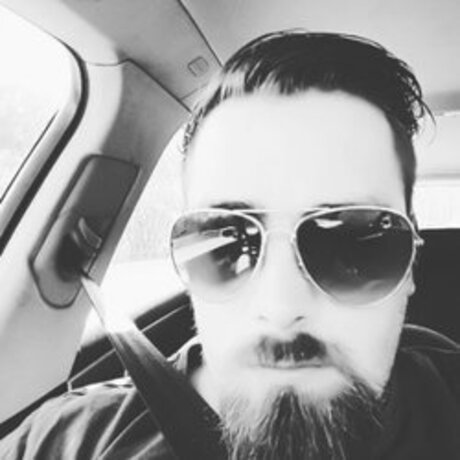 Foto di nudo di fuga di OnlyFans di Stefan Hller