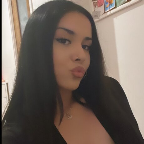 Foto di nudo di fuga di OnlyFans di Juli