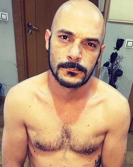Foto di nudo di fuga di OnlyFans di Pajero86