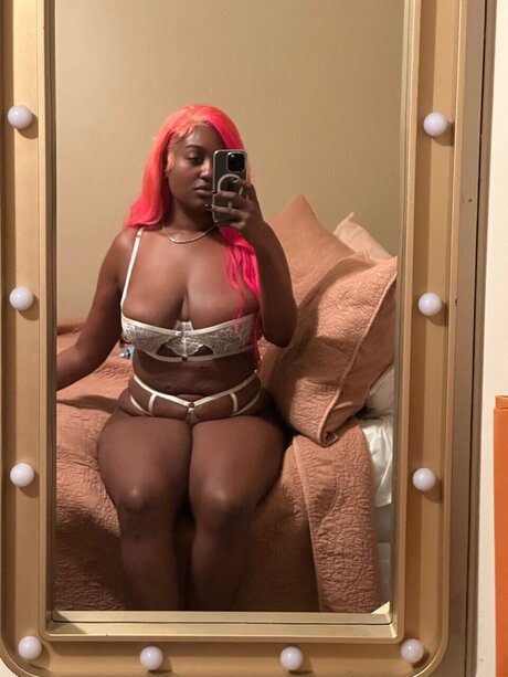 Foto di nudo di fuga di OnlyFans di Fancy
