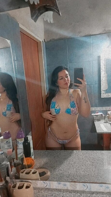 Foto di nudo di fuga di OnlyFans di Ayevillarroel