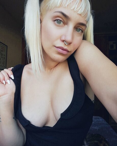 Foto di nudo di fuga di OnlyFans di Cludia
