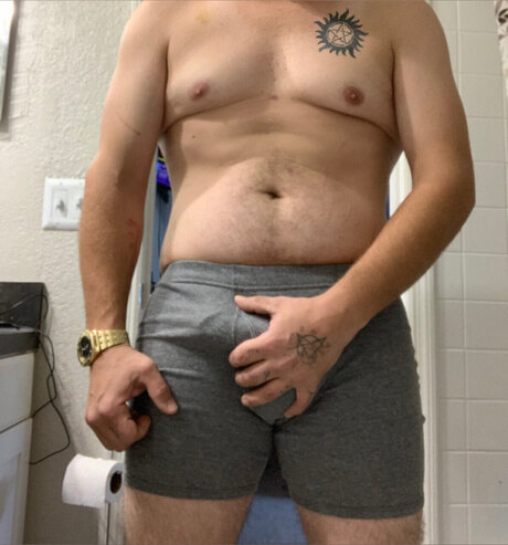 Foto di nudo di fuga di OnlyFans di Daddy D