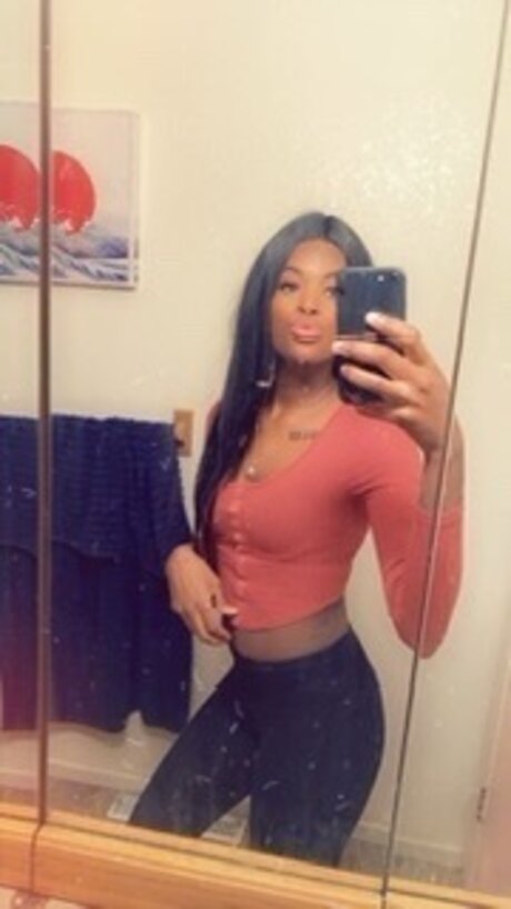 Foto di nudo di fuga di OnlyFans di Blkbarbie