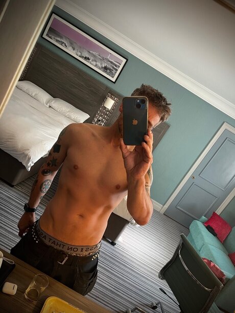 Foto di nudo di fuga di OnlyFans di Func