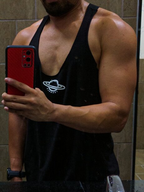 Foto di nudo di fuga di OnlyFans di William 