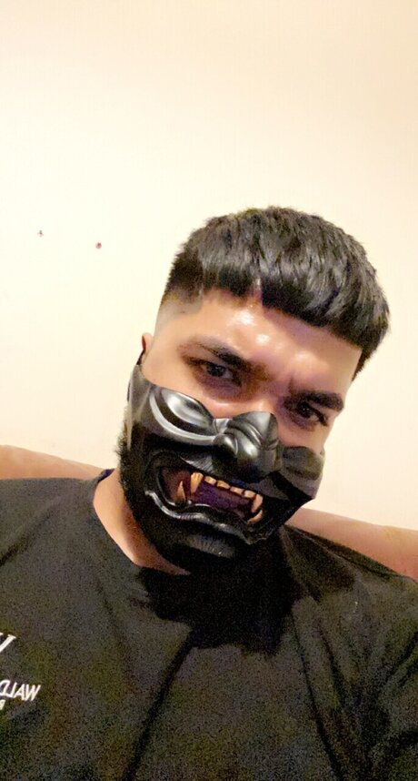 Foto di nudo di fuga di OnlyFans di R
