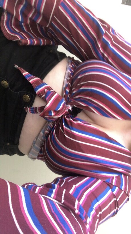 Foto di nudo di fuga di OnlyFans di Honey