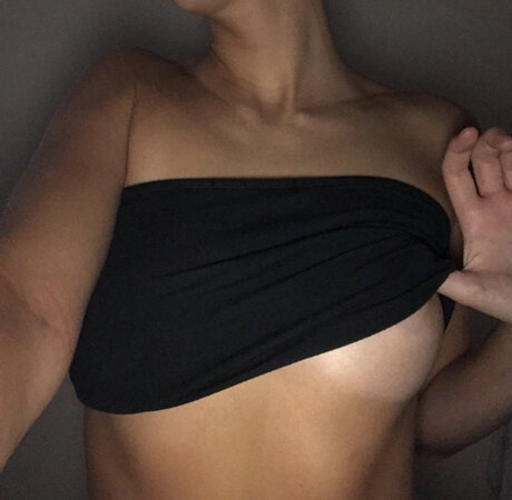 Foto di nudo di fuga di OnlyFans di Kinkykitty