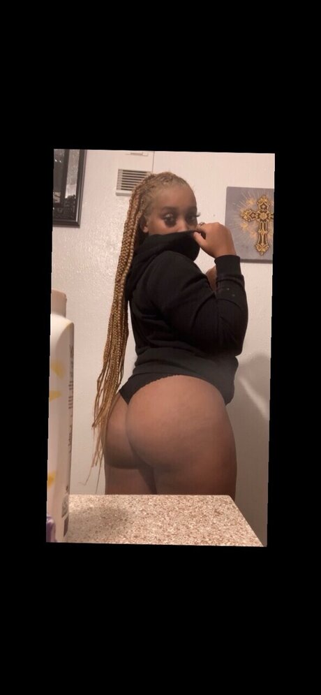 Foto di nudo di fuga di OnlyFans di Luhhslimmm