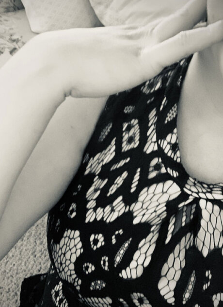 Foto di nudo di fuga di OnlyFans di Lilly Lillian Lillllllllly Up To You