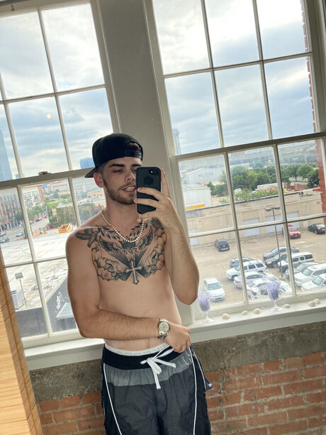 Foto di nudo di fuga di OnlyFans di Sosaa