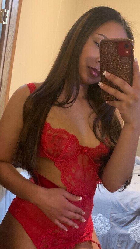 Foto di nudo di fuga di OnlyFans di Duthess Monroe