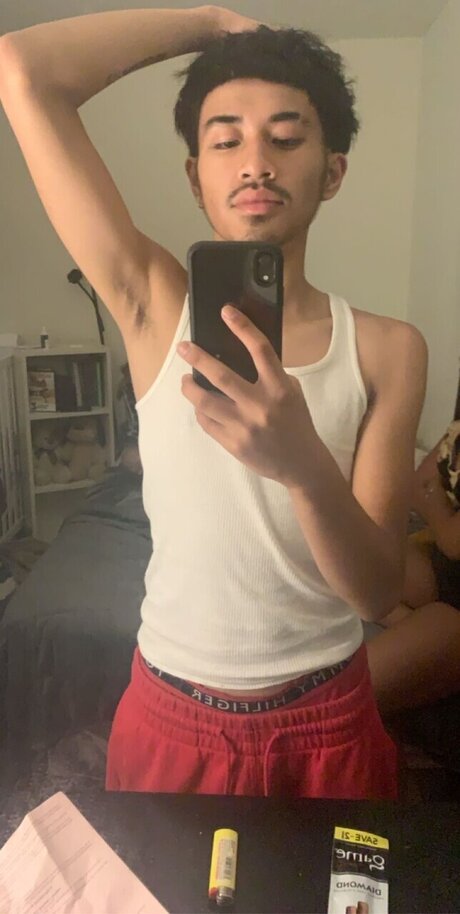 Foto di nudo di fuga di OnlyFans di Cherrypoppa