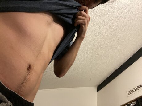 Foto di nudo di fuga di OnlyFans di Noble 