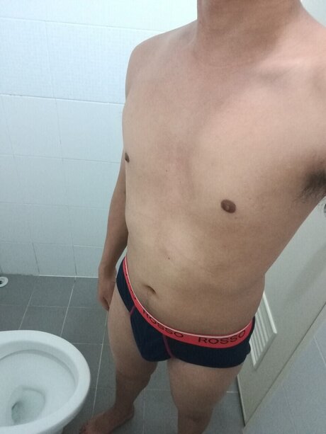 Foto di nudo di fuga di OnlyFans di Artyboy