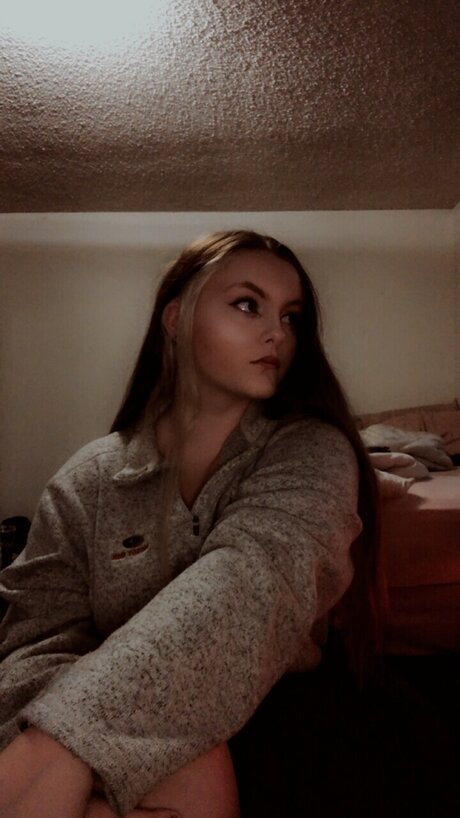 Foto di nudo di fuga di OnlyFans di Stormy Grey