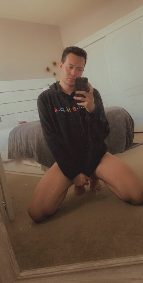 Foto di nudo di fuga di OnlyFans di Victor Casillas