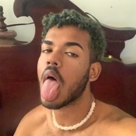 Foto di nudo di fuga di OnlyFans di Latinputx