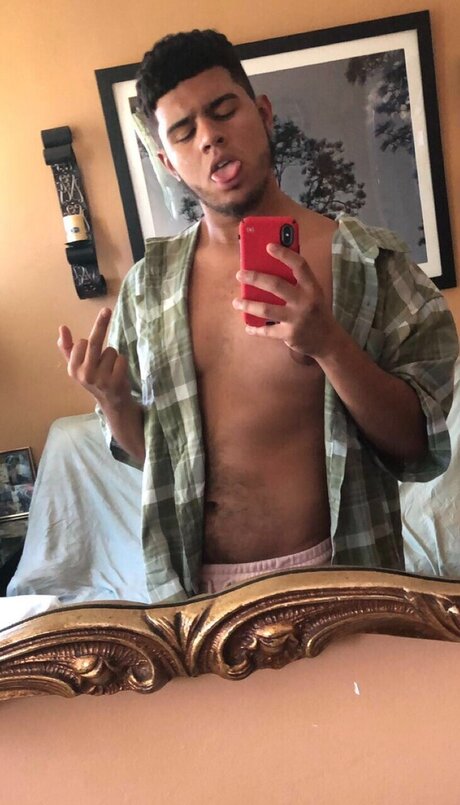 Foto di nudo di fuga di OnlyFans di Theelandlordsson