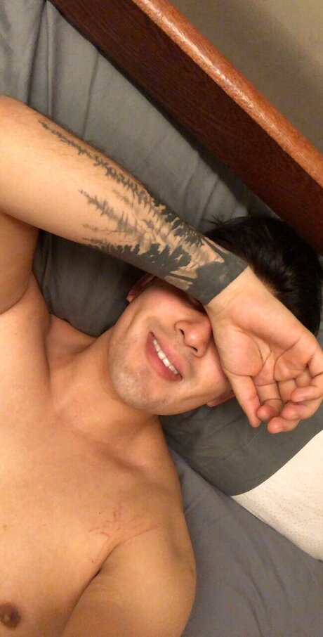 Foto di nudo di fuga di OnlyFans di Mike
