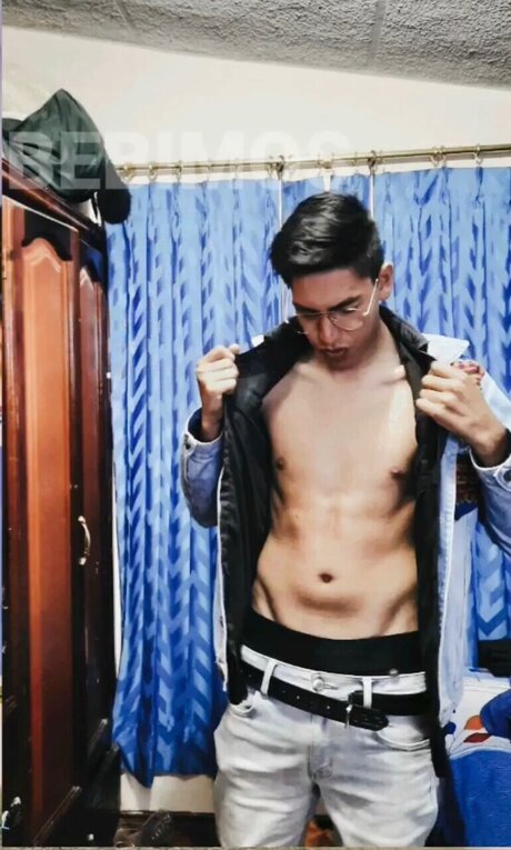 Foto di nudo di fuga di OnlyFans di Pablo Romero
