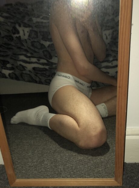 Foto di nudo di fuga di OnlyFans di Jamesc