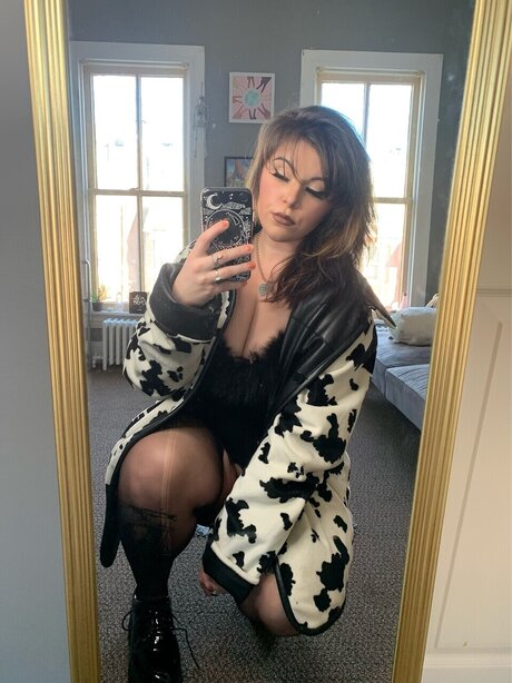 Foto di nudo di fuga di OnlyFans di Lovely Lyss