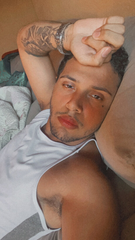 Foto di nudo di fuga di OnlyFans di Vtr16