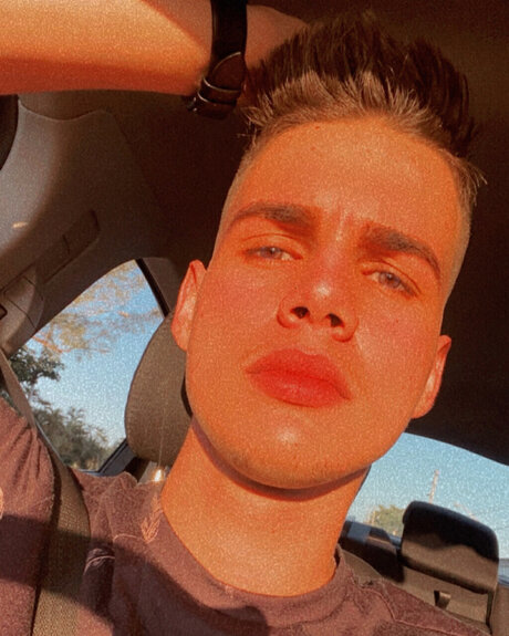 Foto di nudo di fuga di OnlyFans di Manu Manu
