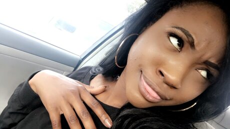 Foto di nudo di fuga di OnlyFans di Nicole